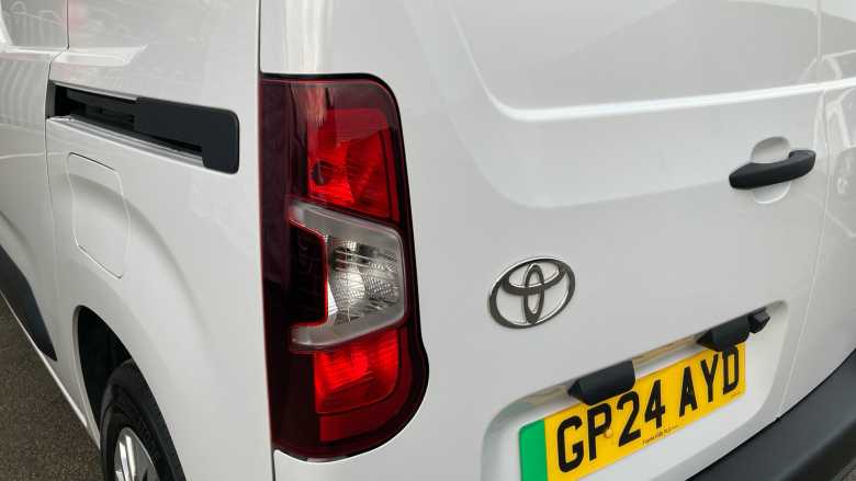 Toyota Proace City L1 Electric Icon Van 50kWh Auto